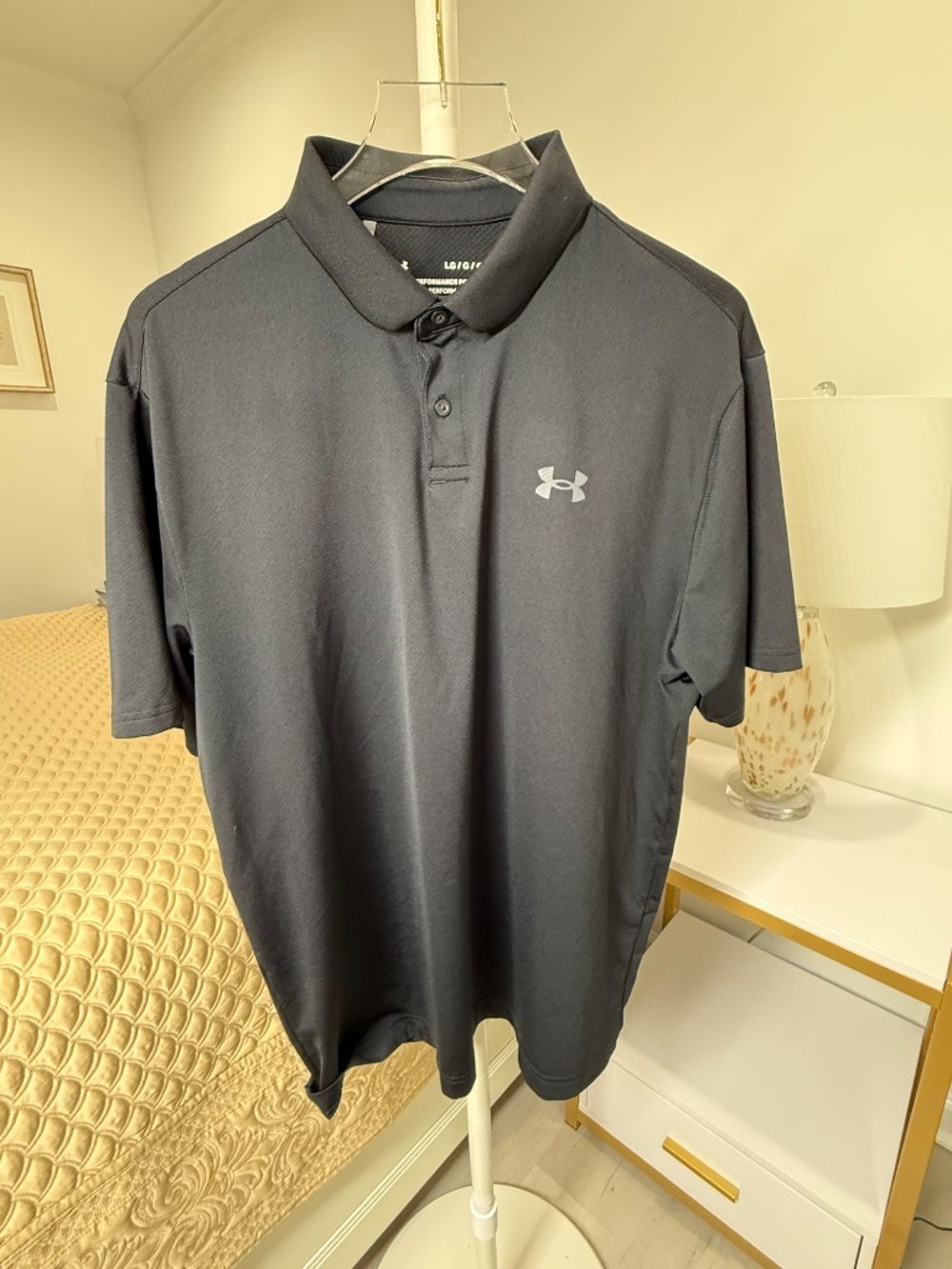 Under Armour Polo Size Large